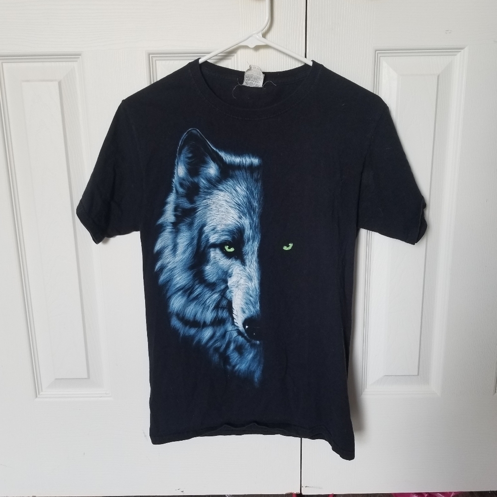 Light/Dark Wolf Shirt
